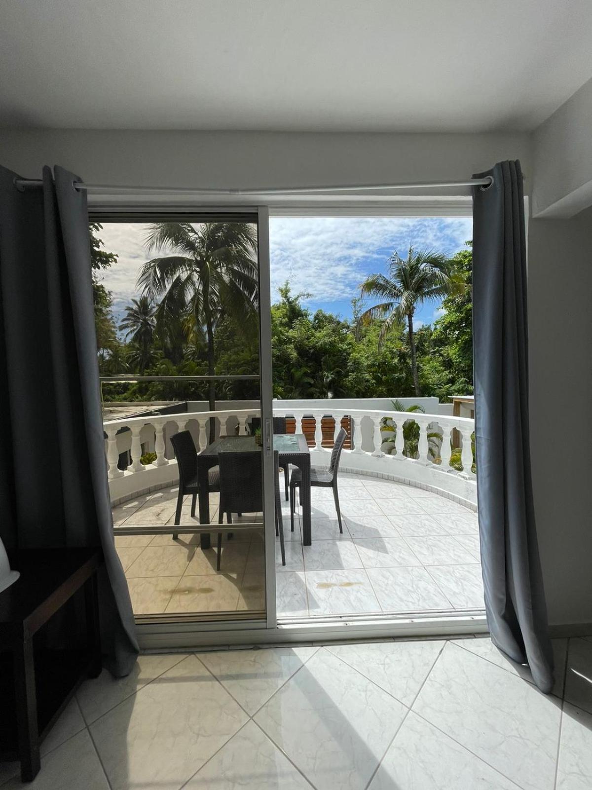 Hummingbird Cabarete Aparthotel Bagian luar foto