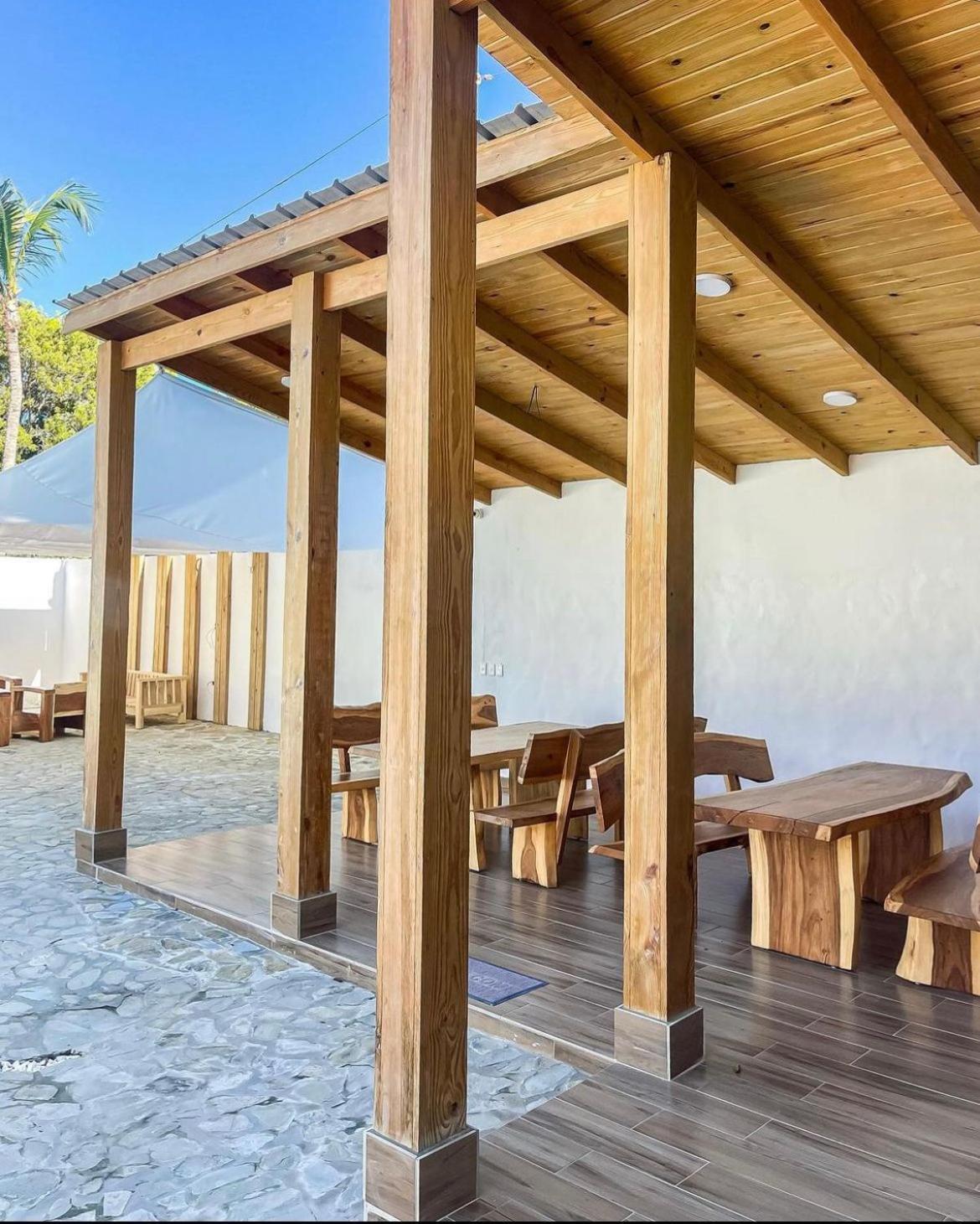 Hummingbird Cabarete Aparthotel Bagian luar foto