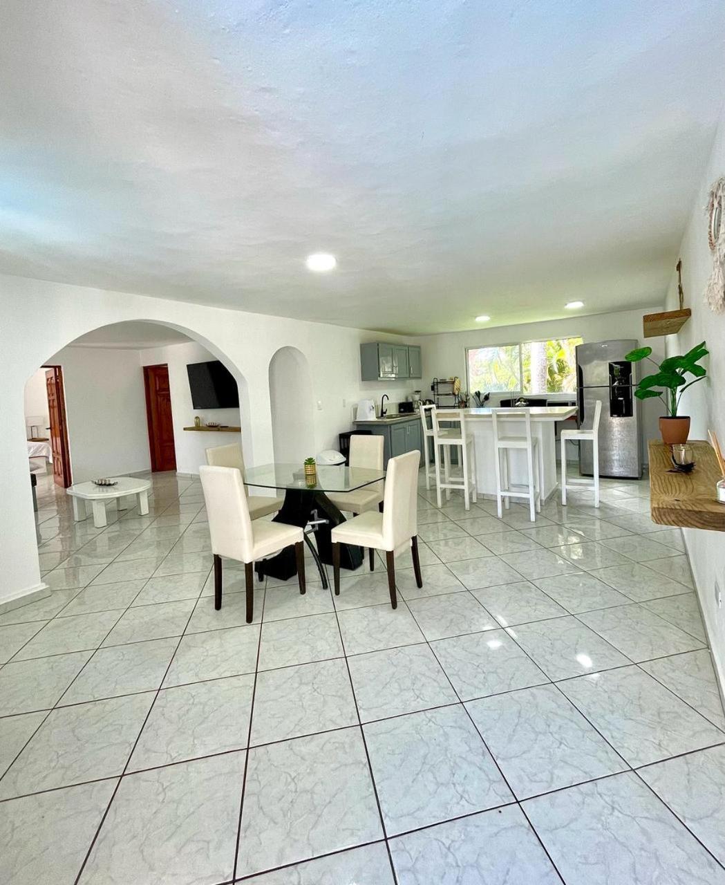 Hummingbird Cabarete Aparthotel Bagian luar foto
