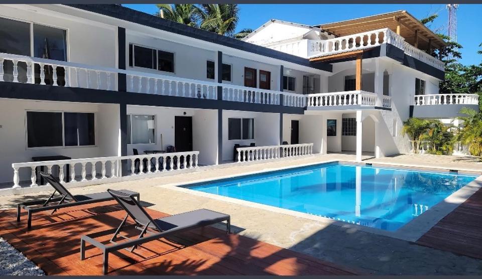 Hummingbird Cabarete Aparthotel Bagian luar foto