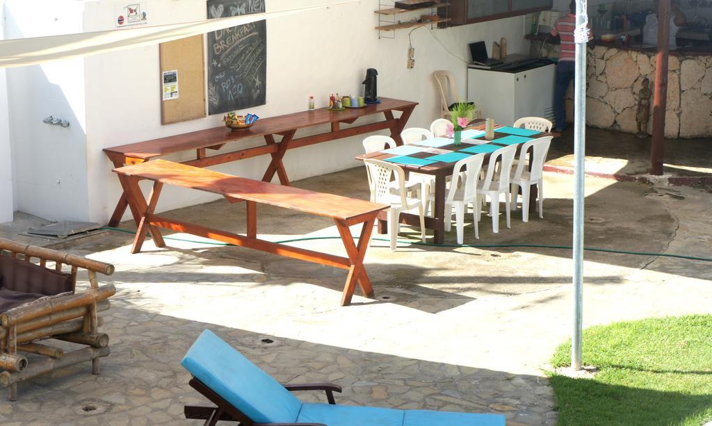 Hummingbird Cabarete Aparthotel Bagian luar foto