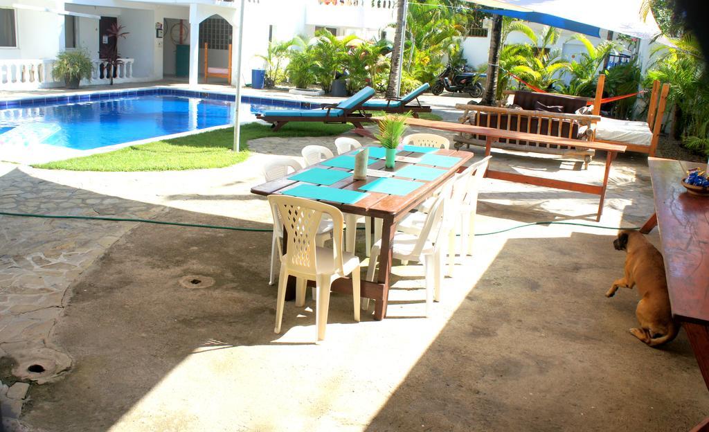 Hummingbird Cabarete Aparthotel Bagian luar foto