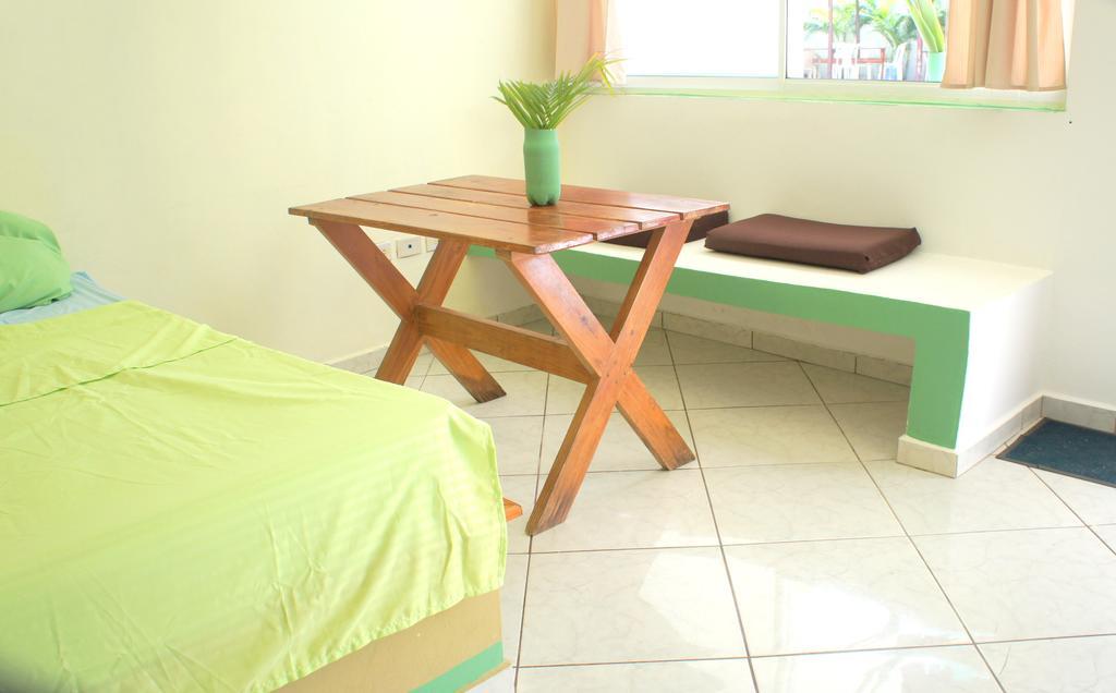 Hummingbird Cabarete Aparthotel Ruang foto