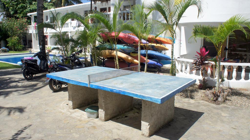Hummingbird Cabarete Aparthotel Bagian luar foto
